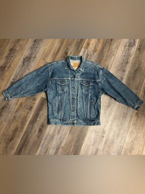 Vtg 1982 Levi’s 77930 Denim Trucker Jacket White Tab Blue Lettering Made In USA